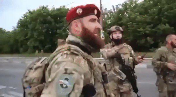 Đặc nhiệm Akhmat của Cộng hòa Chechnya cũng được lệnh rời tỉnh Rostov ở miền nam Nga và trở về vị trí chiến đấu sau khi lực lượng Wagner rút quân.