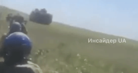 Oleksiy Arestovych, cố vấn của Tổng thống Ukraine Volodymyr Zelensky, cho biết quân đội nước này đã phá vỡ phòng tuyến của Nga ở một số khu vực gần thành phố Kherson.