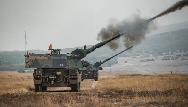 Pháo tự hành PzH 2000 Đức ở Ukraine cạn kiệt phụ tùng thay thế