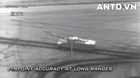 Vì kích cỡ có phần ngoại hạng so với các phiên bản anh em, nên tên lửa Spike NLOS thường chỉ được đặt trên các xe bọc thép chuyên dụng, hoặc được mang trên các trực thăng tấn công.