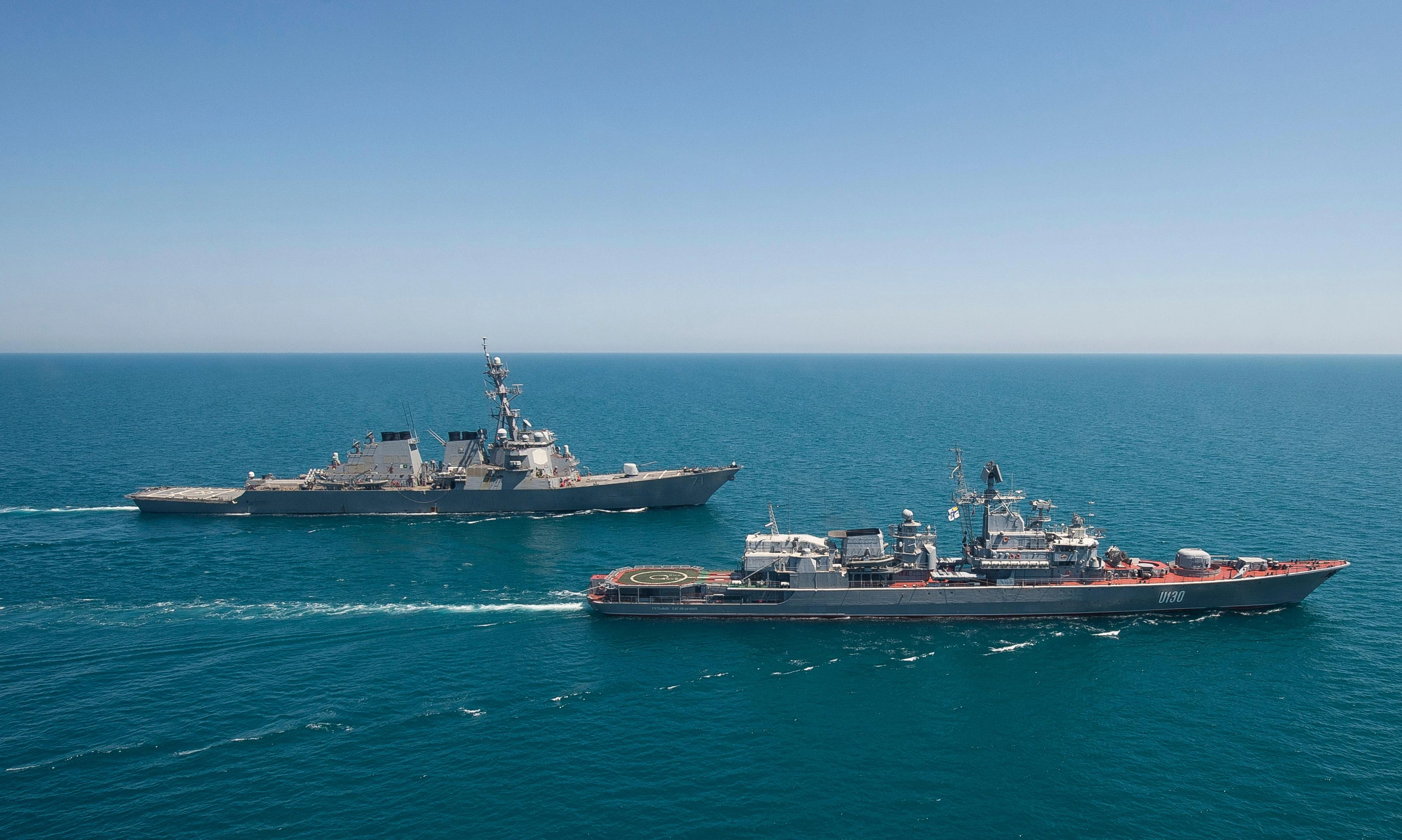 Tiết lộ sốc: Khu trục hạm Mỹ sẵn sàng khai hỏa nếu Nga tấn công tàu chiến Anh