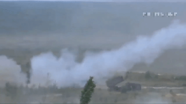 Tuy nhiên, hệ thống này chỉ có thể rải mìn chống tăng và vùng diện tích cần bố trí bãi mìn là những dải hẹp.