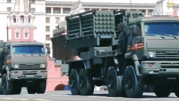 Hệ thống này được Nga mang ra thử nghiệm trong cuộc tập trận Zapad-2021, liền sau đó chúng đã được mang vào thực chiến.