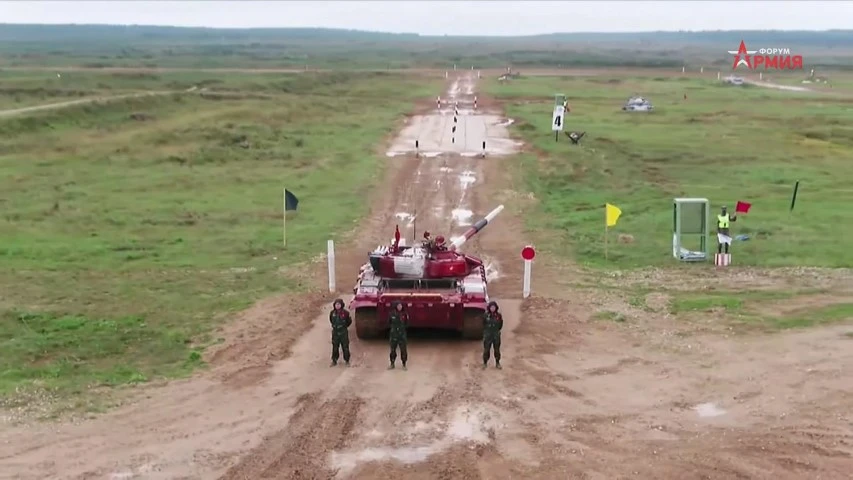 Việt Nam trụ hạng khi lần đầu thi đấu tại Bảng 1 Tank Biathlon