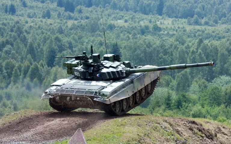 Mỹ gật đầu thừa nhận siêu tăng T-90S vượt trội thế giới của Nga