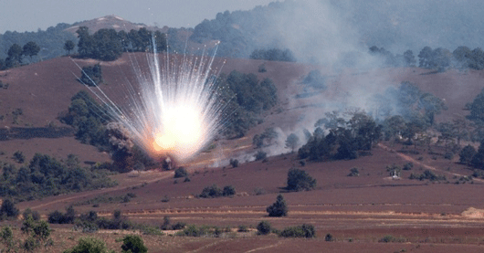 Cụ thể, Azerbaijan được cho là đã sử dụng bom phốt-pho trong cuộc xung đột này. Đây là thứ vũ khí đã được hầu hết các quốc gia trên thế giới đưa vào danh sách cấm, do nó có thể gây thương vong khủng khiếp cho dân thường.