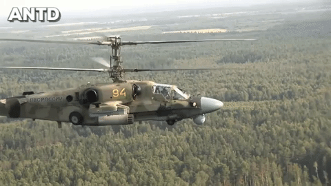 Ka-50 Black Shark là máy bay trực thăng tấn công một chỗ ngồi của Không quân Nga. Loại trực thăng này do công ty Kamov bắt đầu thiết kế từ thập niên 1980 và được chấp nhận đưa vào sử dụng trong quân đội Nga năm 1995.