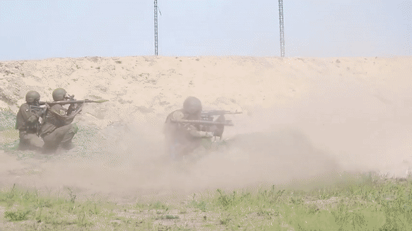 Điều đặc biệt là súng PSRL-1 có thể tương thích với tất cả các loại đạn của RPG-7.