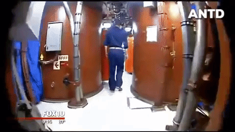 Tàu USS Ohio là chiếc đầu tiên của lớp tàu ngầm Ohio được đóng và biên chế vào tháng 11-1981. Ban đầu, lớp tàu ngầm Ohio được thiết kế như là tàu ngầm hạt nhân mang tên lửa đạn đạo (SSBN), thay thế cho 5 lớp tàu SSBN cũ được gọi chung bằng cái tên là “41 for Freedom” (41 vì tự do) được biên chế từ năm 1959-1967.