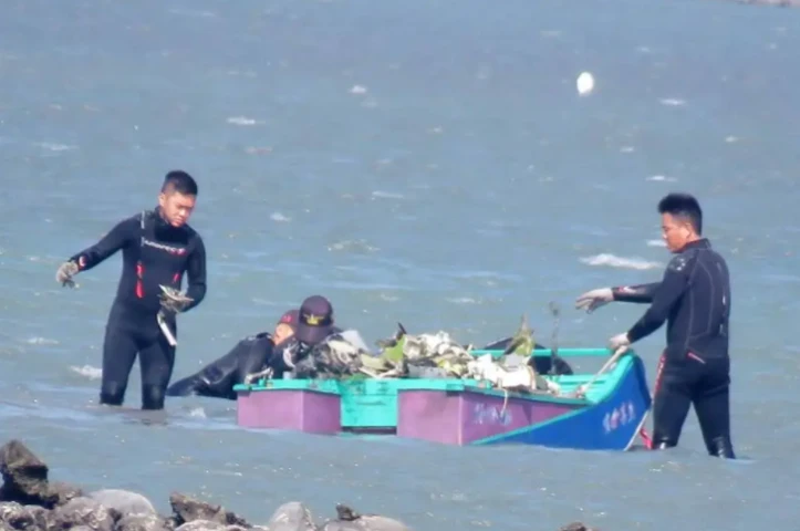 Hiện trường thảm khốc vụ rơi máy bay F-16V của đảo Đài Loan