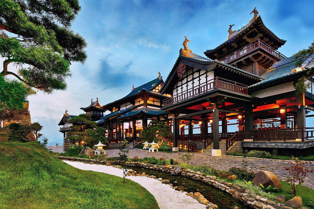 Loạt công trình tiện ích do Sun Group kiến tạo tại Quảng Ninh nằm trong quần thể Sun Elite City. (Ảnh: Ánh Dương) s3.jpg