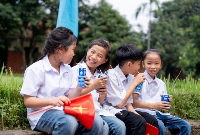 Hoạt động hướng đến trẻ em có hoàn cảnh kém may mắn, còn nhiều thiệt thòi là sự khởi động ý nghĩa cho Tháng Hành động vì Trẻ em. m3.jpg