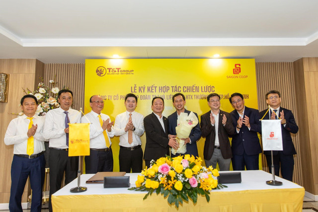 Sự kiện ký kết hôm nay là bước khởi đầu quan trọng trong tiến trình hợp tác giữa T&T Group và Saigon Co.op. 111.jpg