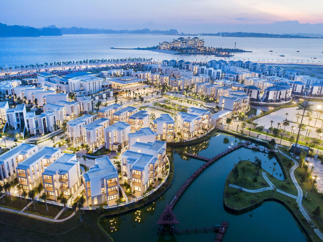 Khu nghỉ dưỡng Oakwood nằm trong quần thể Sun Elite City. 3.jpg