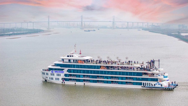 Bến du thuyền cao cấp sẽ mở ra những trải nghiệm mới tại Vinhomes Royal Island vy8.jpg