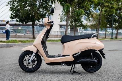 Evo Grand có tầm vận hành lên tới 262 km (khi lắp 2 pin). 3-3600.jpg