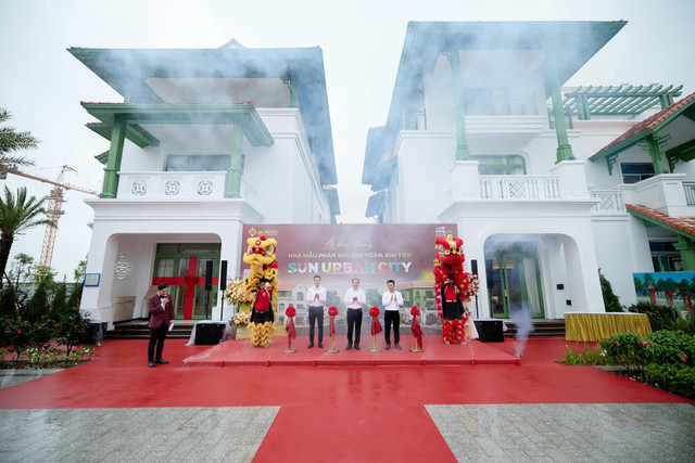 Lễ khai trương nhà mẫu phân khu Kim Ngân – Kim Tiền tại dự án Sun Urban City Hà Nam (Ảnh: Ánh Dương) 2-6945.jpg