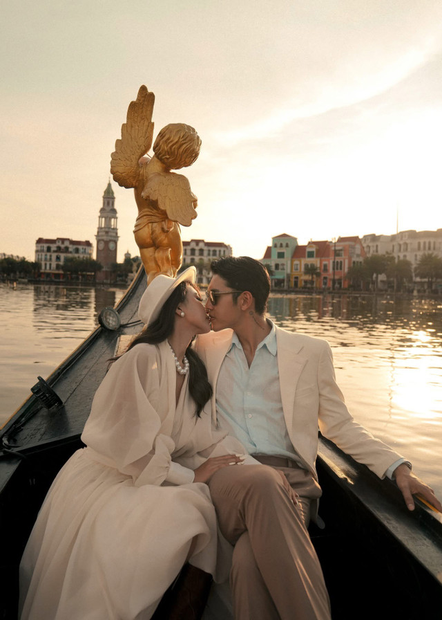 Đắm mình trong khung cảnh mang đậm hơi thở châu Âu. Ảnh: VinWonders. 5.jpg