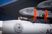 Tên lửa AGM-183A của Mỹ "ăn đứt" Kinzhal Nga, có thật không?