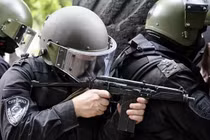 Súng trường tí hon "thiên biến vạn hóa" cực độc của đặc nhiệm Nga 