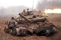 Tìm nguyên nhân "xe tăng bay" T-80 Liên Xô thiệt hại nặng trong cuộc chiến Chechnya