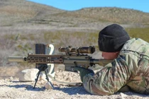 Lục quân Mỹ trang bị súng trường tấn công G28/HK417 cho cấp tiểu đội