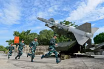 "Lưới lửa" Phòng không - Không quân Việt Nam phô diễn sức mạnh 