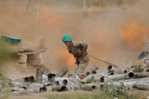 Toàn cảnh 3 ngày đụng độ đẫm máu giữa Armenia và Azerbaijan qua ảnh