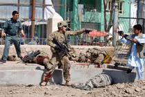 Lính đánh thuê Mỹ ở Syria bất ngờ bị Iran tấn công 