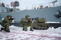 Ukraine lại đe dọa phá hủy cầu vượt Crimea, quân đội Nga phản ứng thế nào?