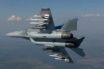 Chê MiG-35 của Nga... Trung Quốc xúi Iran và Syria mua “quốc bảo” giá rẻ J-10 