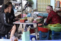 Kinh doanh bún riêu, bún ốc liệu có "bội thu" trong 3 ngày Tết?