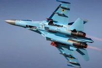 Su-35 "tạt đầu" máy bay Mỹ: Nga đã quên bài học từ quá khứ?