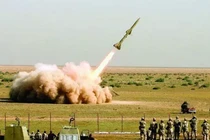 Những cải tiến trên tên lửa đạn đạo Conqueror của Iran có thể khiến Mỹ ôm hận