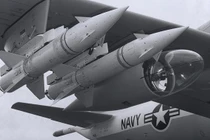 Chiến trường Việt Nam đặt dấu chấm hết cho tên lửa "kém thông minh" của Mỹ 