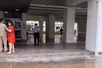 TP. HCM: Rơi từ tầng 10 chung cư Sky Garden 1, bé trai tử vong khi mẹ vẫn ở nhà