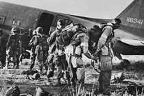 Mỹ thành, bại thế nào trong các chiến dịch đổ bộ đường không "khủng" nhất?