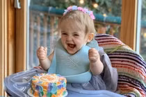 Những bức ảnh đáng yêu của bé khiến bạn thấy ấm áp