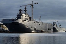 Bị tố ăn cắp thiết kế tàu đổ bộ Mistral, phía Nga nói gì? 