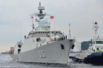 Hải quân Việt Nam mua thêm cặp chiến hạm Gepard 3.9 mới: Rồng mọc thêm vây! 