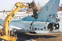 Tự hủy loạt máy bay Tu-22 và tên lửa Kh-22: Nỗi tiếc nuối của Ukraine