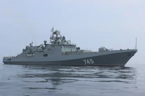 3 chiến hạm Nga hợp lực, "bóp nghẹt" biên tàu sân bay Pháp ngoài khơi Syria