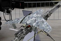 Choáng ngợp UAV dùng công nghệ tiêm kích Su-57 của Nga tại Syria