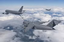 Máy bay tiếp dầu KC-46A gặp sự cố, Không quân Mỹ gặp khó khi tác chiến tầm xa 