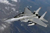 Lý giải vụ F-15C xả hết tên lửa giá 4,5 triệu USD xuống biến 