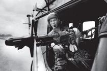 Cơn ác mộng của xạ thủ trên trực thăng UH-1 ở chiến trường Việt Nam