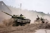 Thừa thãi xe tăng T-62M, Nga liên tiếp chuyển cho Syria để tăng sức mạnh