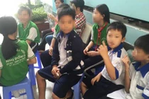 Hàng chục học sinh bị ngộ độc nghi ăn tàu hủ