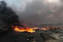 Chùm ảnh phiến quân IS và cuộc chiến dầu mỏ