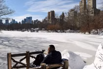 Khủng khiếp trận bão tuyết lịch sử miền đông nước Mỹ